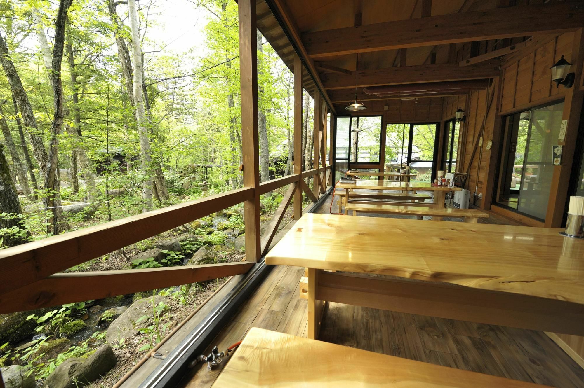 Hotel Hirayunomori à Takayama  Extérieur photo